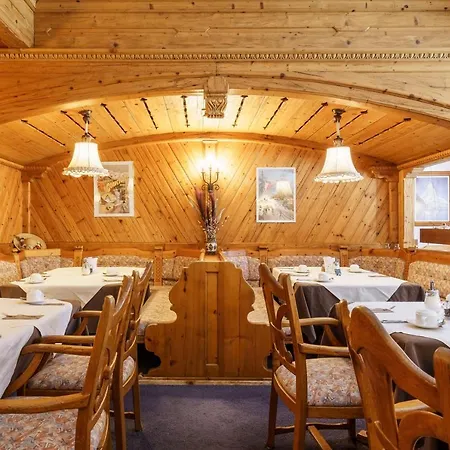 Alpenroyal Szálloda Zermatt
