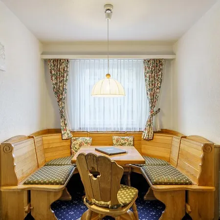 Alpenroyal Szálloda 3*