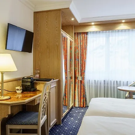 Alpenroyal Szálloda 3*