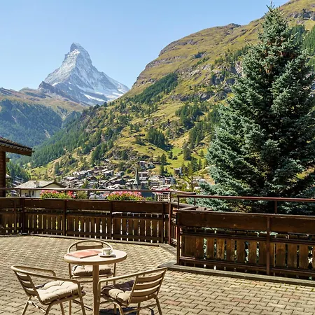 Hotel Alpenroyal
