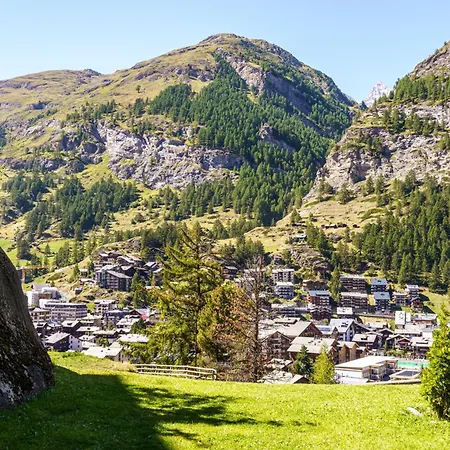 Szálloda Alpenroyal