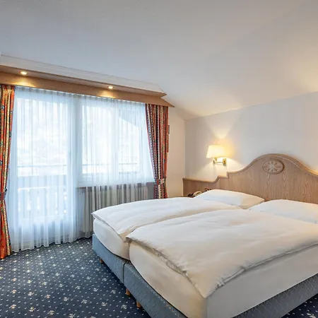 Otel Alpenroyal