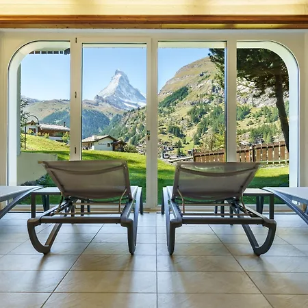 Alpenroyal Otel 3*