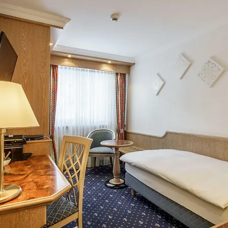 Alpenroyal Hotel