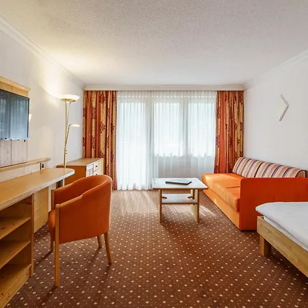 Szálloda Alpenroyal 3*