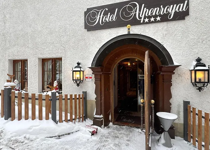 阿尔彭皇家酒店 3* 采尔马特