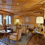 Hotel Alpenroyal Zermatt