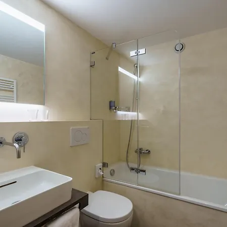 Otel Alpenroyal Zermatt