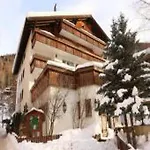 アルペンロイヤル ホテル